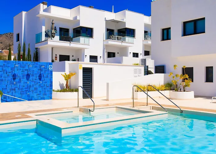 Skyhill By Interhome * נרחה